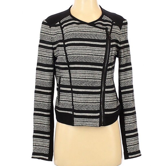 Lou & Grey Jackets & Blazers - Black & White Cropped Jacket